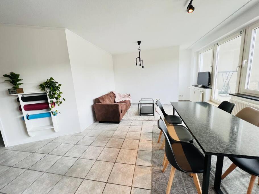 Zentrales Grosszuegiges Apartment Mit Dachterrasse! 波鸿 外观 照片