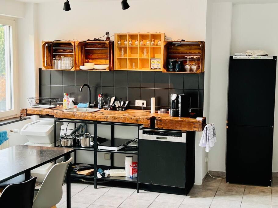 Zentrales Grosszuegiges Apartment Mit Dachterrasse! 波鸿 外观 照片